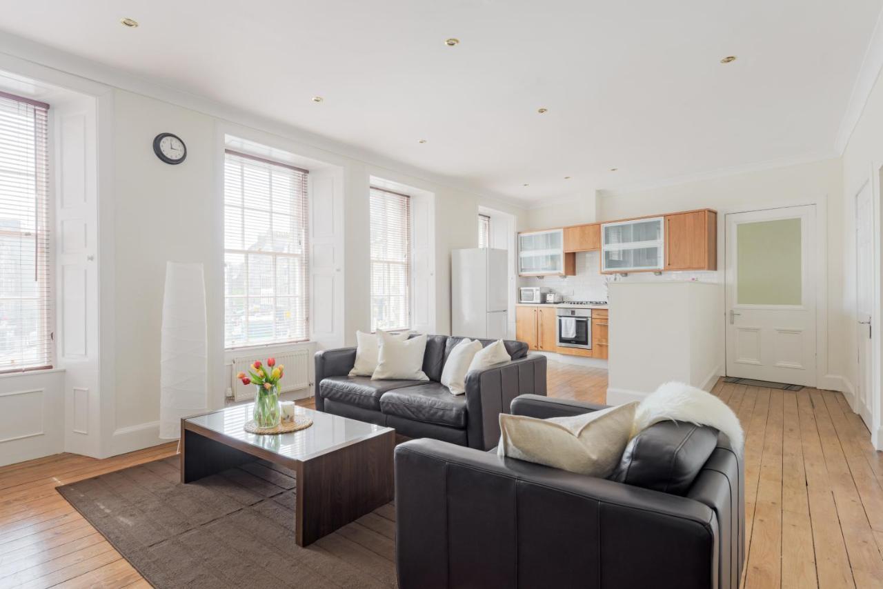 The West Bow Apartment Edinburg Exteriör bild